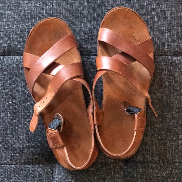 chaco wayfarer rust
